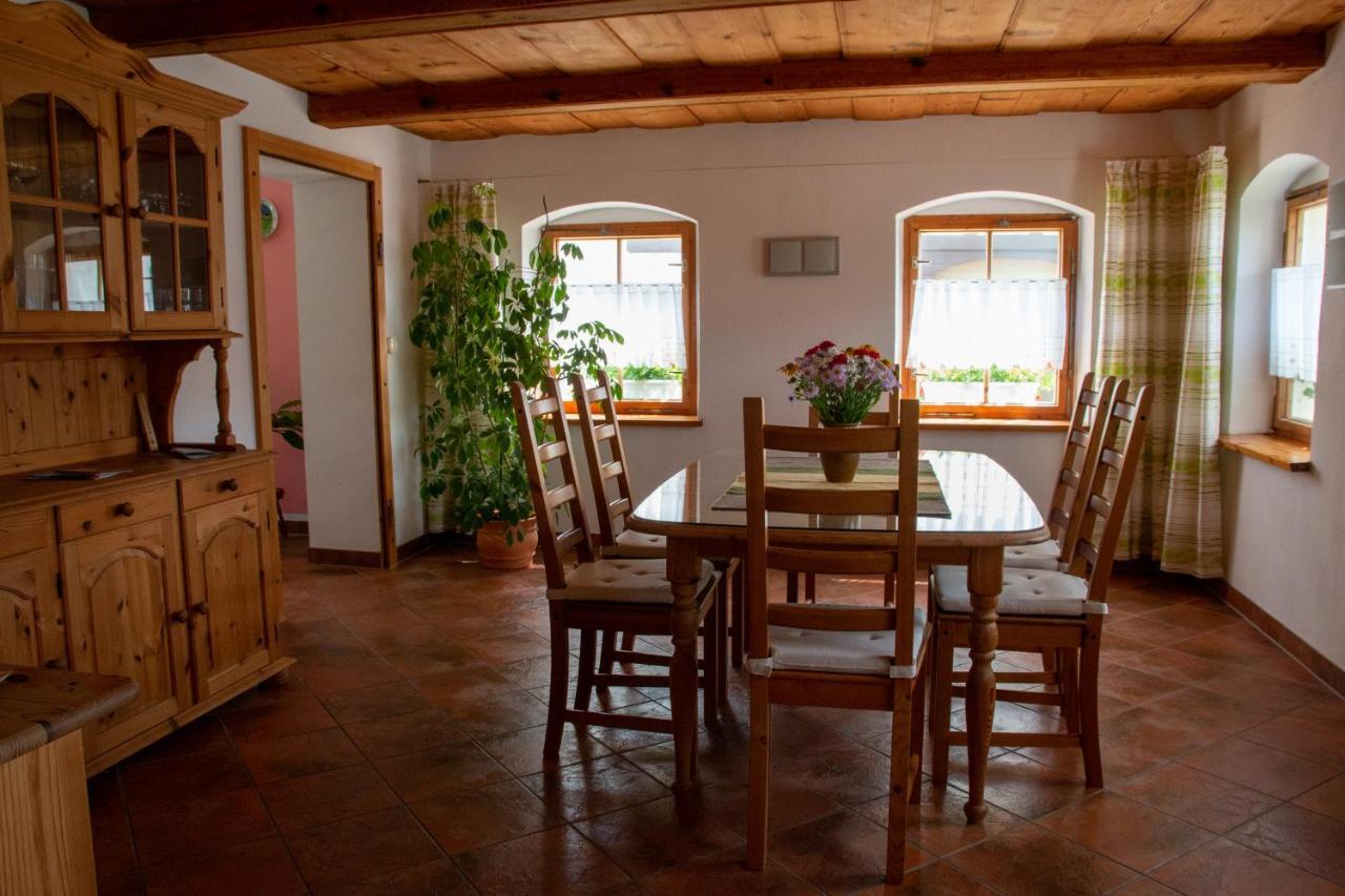 Umgebindehaus An Der Mandau Grossschoenau